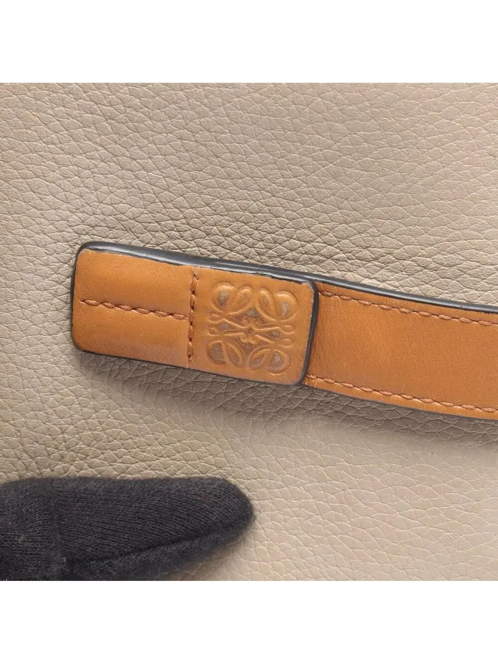 Loewe Compact Zip Wallet Bi-Fold #322248L36B